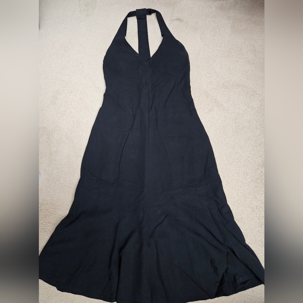 Dress - Picture 2 of 4